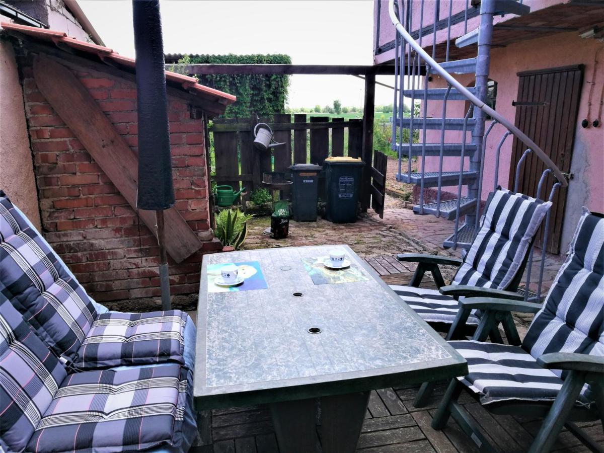 Familienfreundliches Ferienhaus Mit 3 Schlafzimmern Oldisleben Bagian luar foto