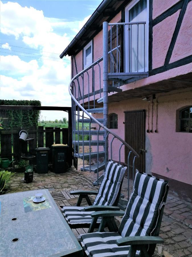 Familienfreundliches Ferienhaus Mit 3 Schlafzimmern Oldisleben Bagian luar foto